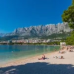 Jelavic - Makarska By Guide *