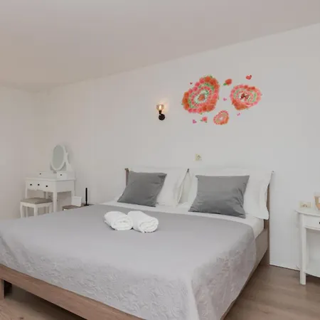 Jelavic - Makarska By Guide Villa