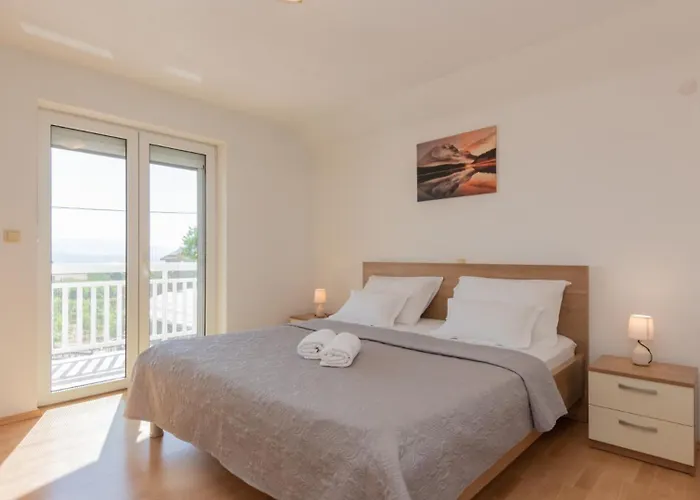 别墅 Jelavic - Makarska By Guide *