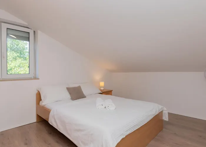 Jelavic - Makarska By Guide 别墅 *